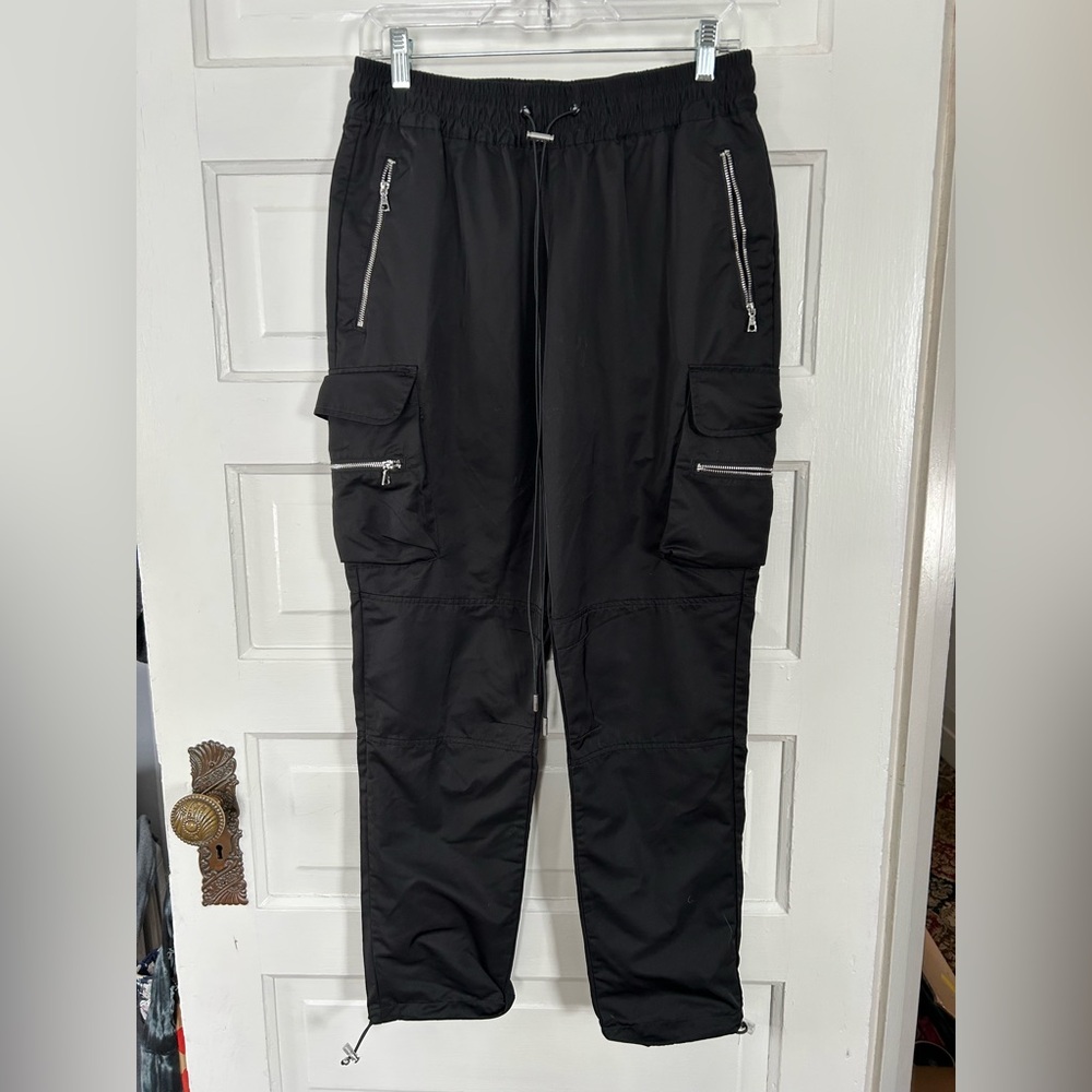Men's Nova Men Versatile Black Cargo Pants with Adjustable Waist. Small